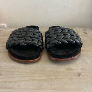 CHLOE Kacey woven leather slides SIZE 37 in black